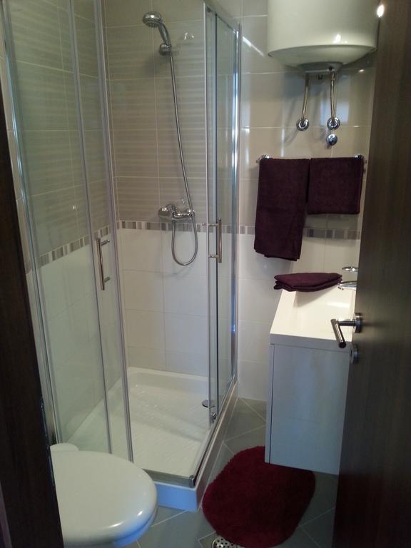 Apartment Bozac روفينج الغرفة الصورة